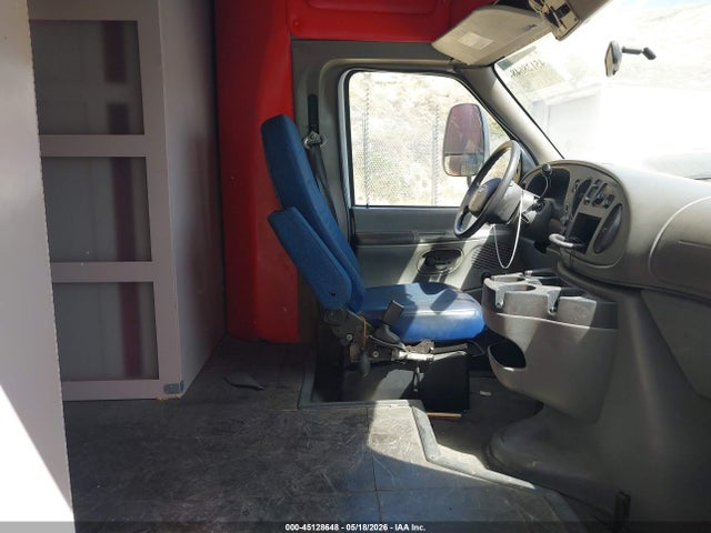 Ford E-450
