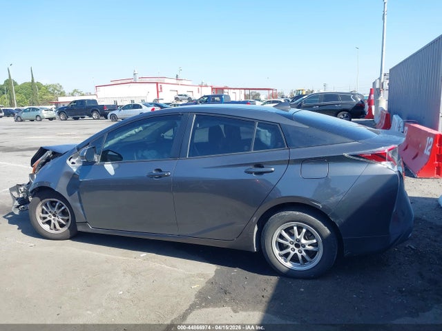 Toyota Prius Two Eco