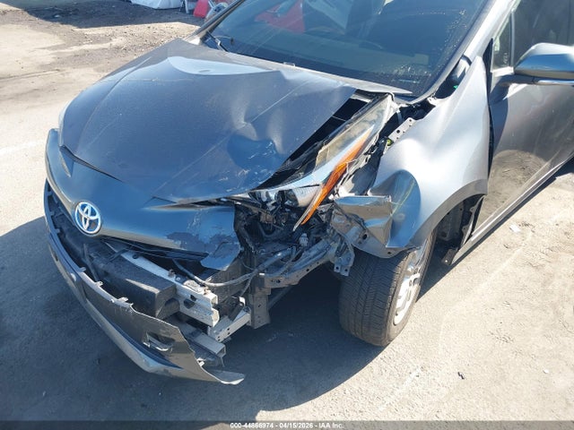 Toyota Prius Two Eco