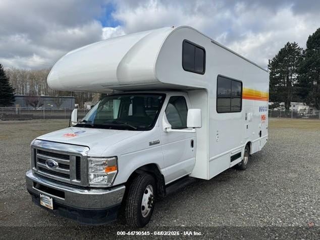 Salvage Ford E-350 Image