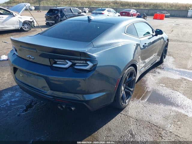 Chevrolet Camaro Rwd  1ss