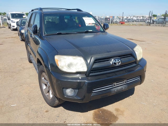 Salvage Toyota 4Runner Image