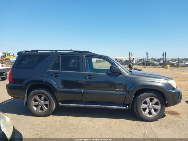 Toyota 4Runner Limited V6