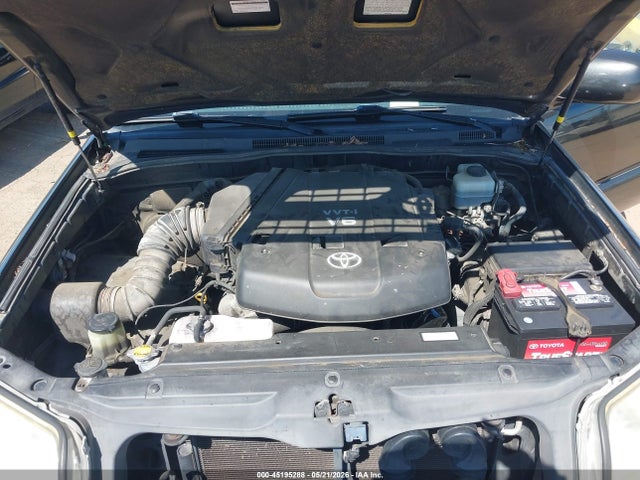 Toyota 4Runner Limited V6
