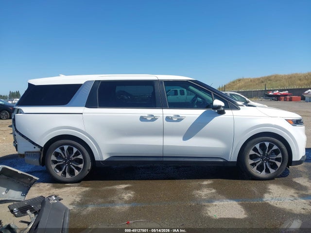 Kia Carnival Ex