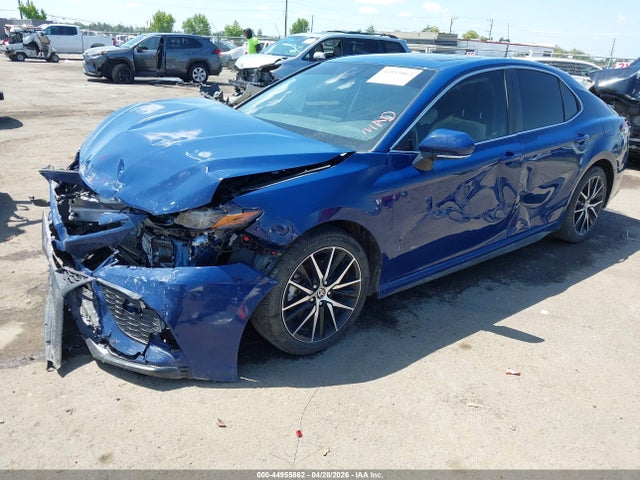 Toyota Camry Se Awd