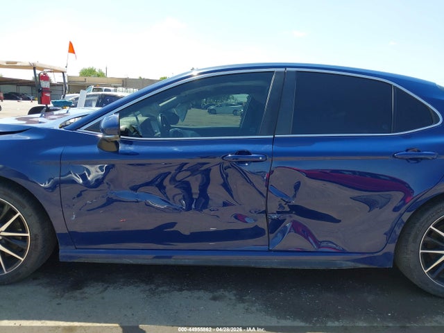 Toyota Camry Se Awd