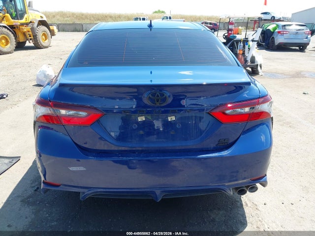 Toyota Camry Se Awd