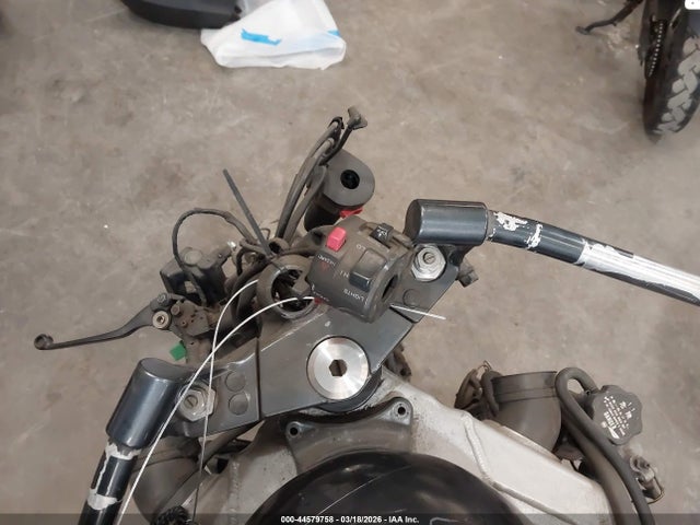 Kawasaki Zx1100 D
