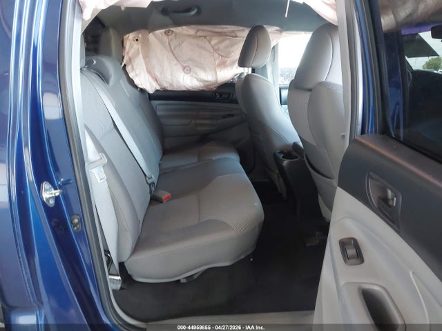 Toyota Tacoma Base V6