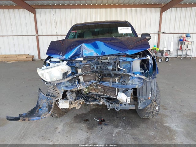 Toyota Tacoma Base V6