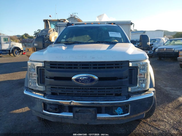 Ford F-550 Xl