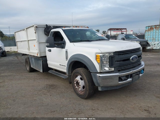 Ford F-550 Xl