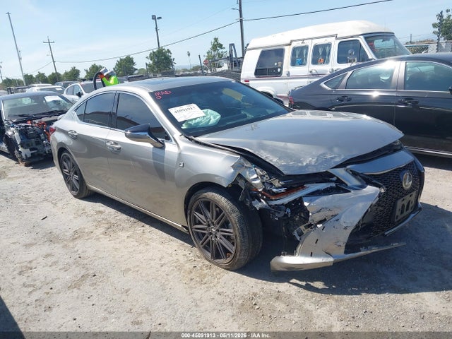 Salvage Lexus Es Image
