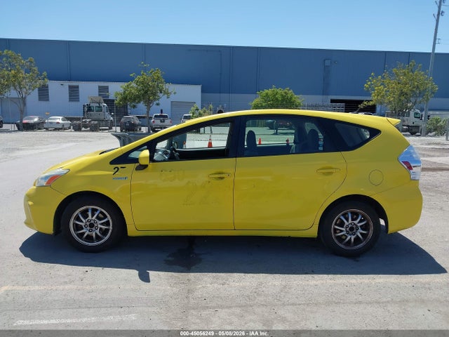 Toyota Prius v Three