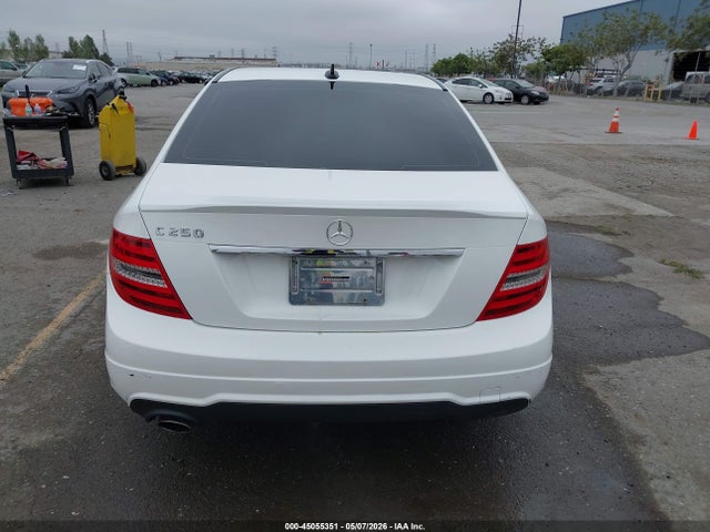 Mercedes-Benz C-Class Sport
