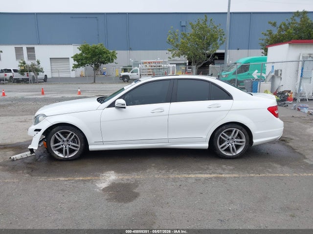 Mercedes-Benz C-Class Sport
