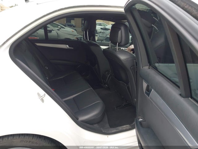 Mercedes-Benz C-Class Sport