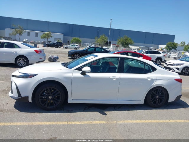 Toyota Camry Se