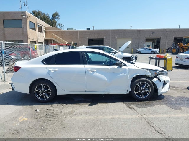 Kia Forte Lxs