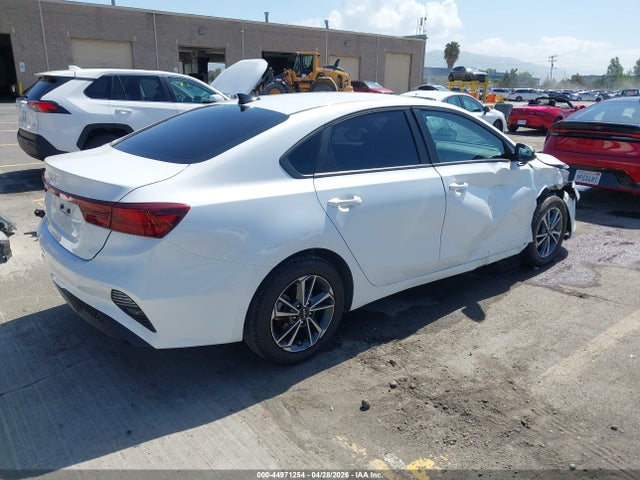 Kia Forte Lxs