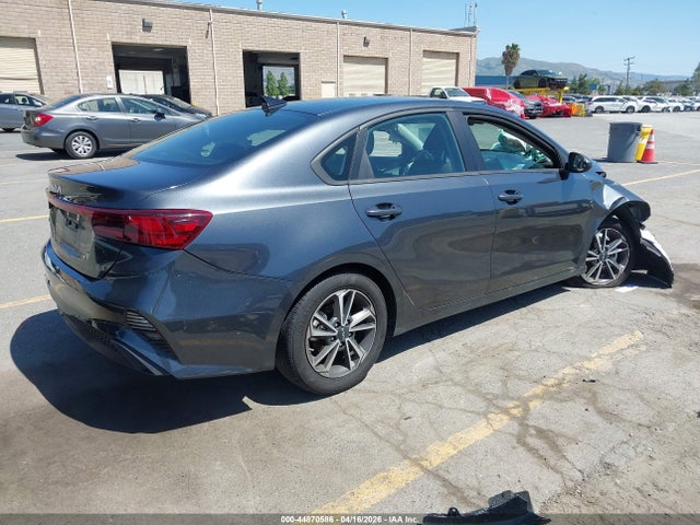 Kia Forte Lxs