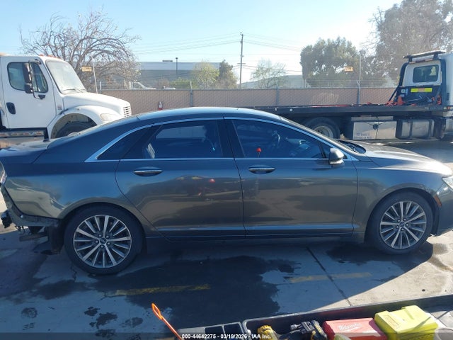 Lincoln MKZ Hybrid Premiere