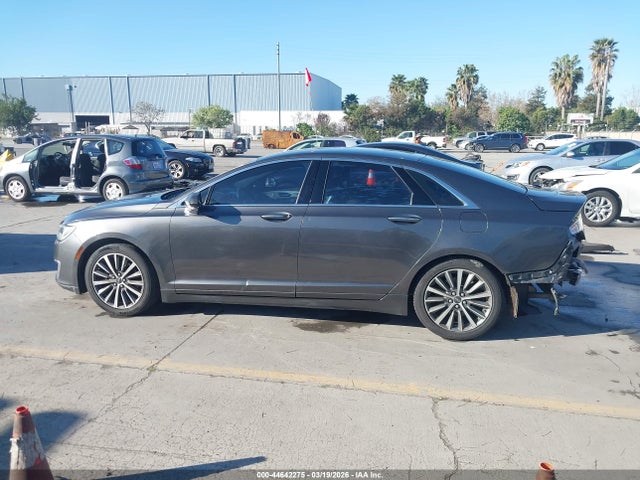 Lincoln MKZ Hybrid Premiere