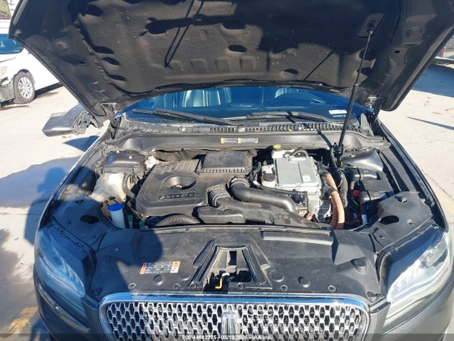 Lincoln MKZ Hybrid Premiere