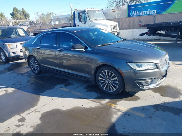 Salvage Lincoln MKZ Hybrid Image