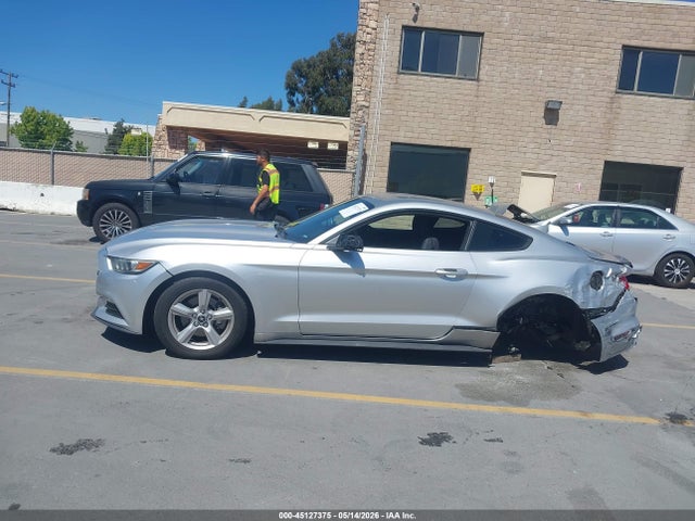 Ford Mustang V6