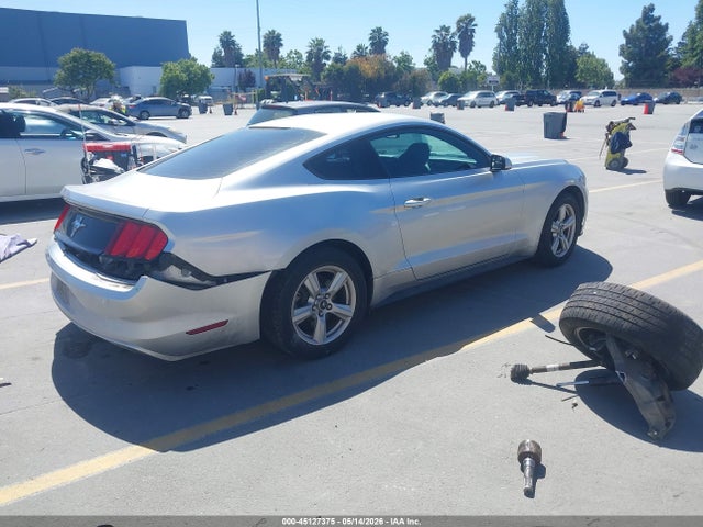 Ford Mustang V6