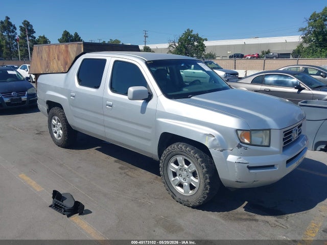 Salvage Honda Ridgeline Image