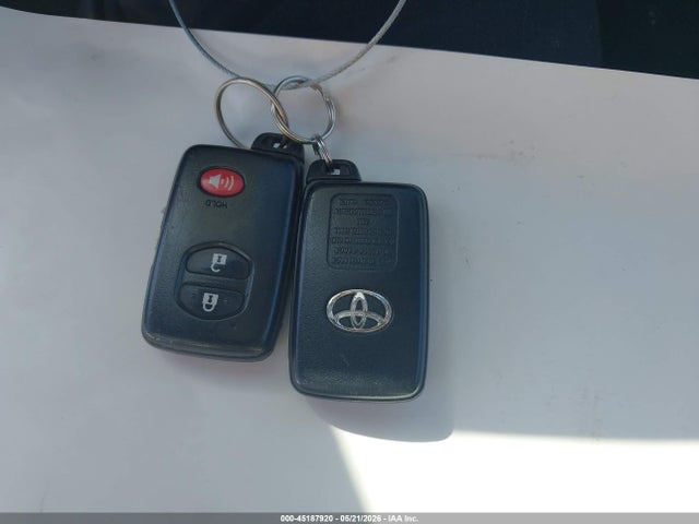 Toyota Prius Two