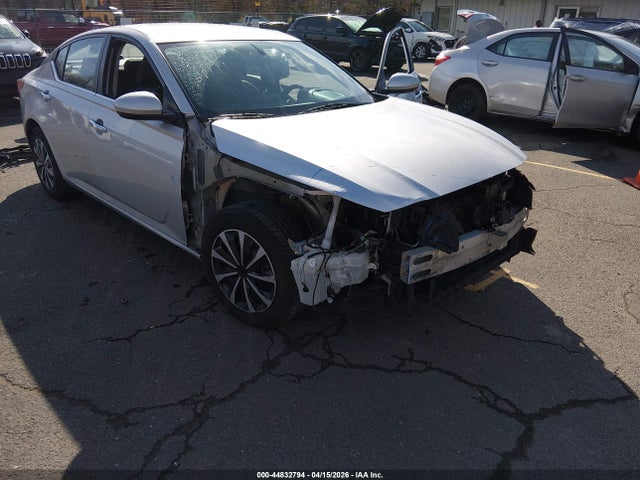 Nissan Altima S Fwd