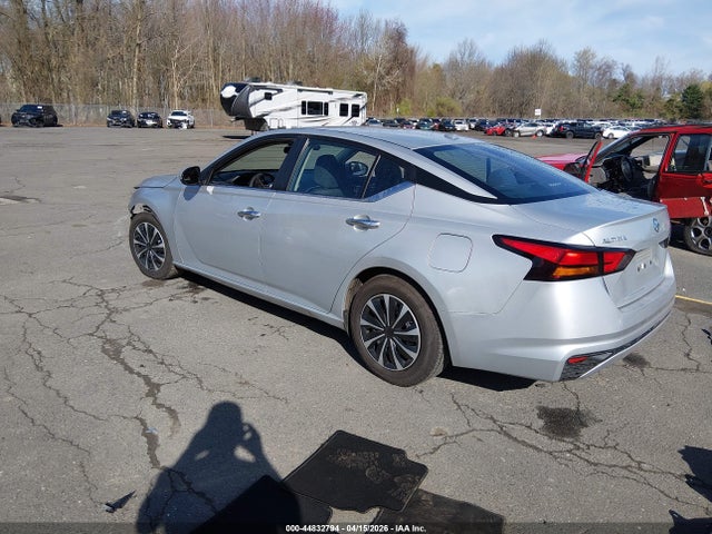 Nissan Altima S Fwd