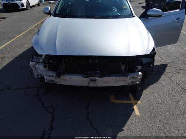 Nissan Altima S Fwd