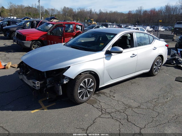 Nissan Altima S Fwd