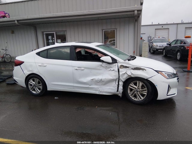 Hyundai ELANTRA Value Edition