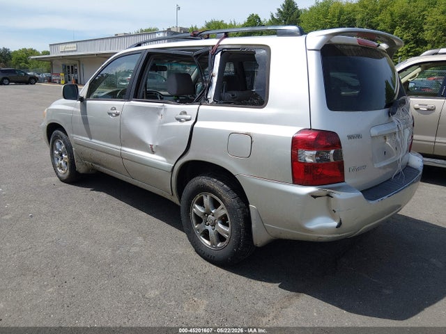Toyota Highlander V6