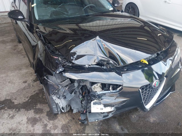 Alfa Romeo Giulia Rwd