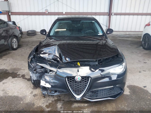 Alfa Romeo Giulia Rwd