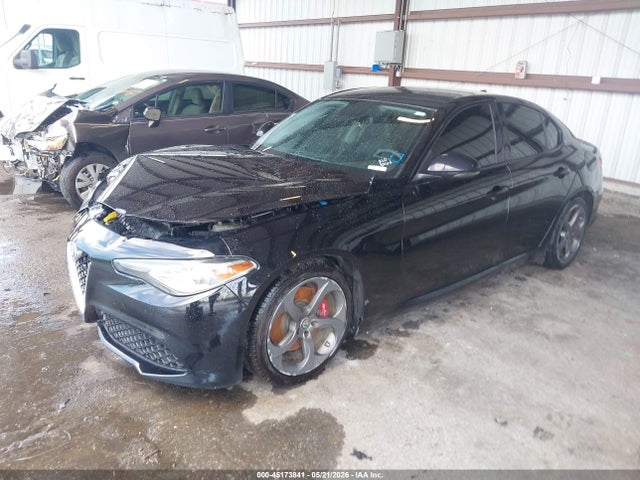 Alfa Romeo Giulia Rwd