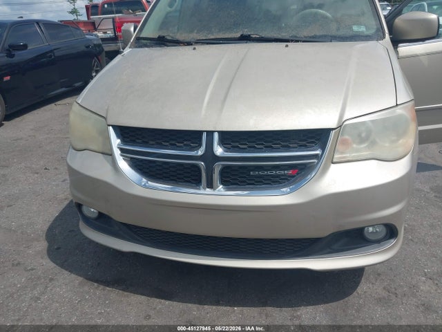 Dodge Grand Caravan Crew