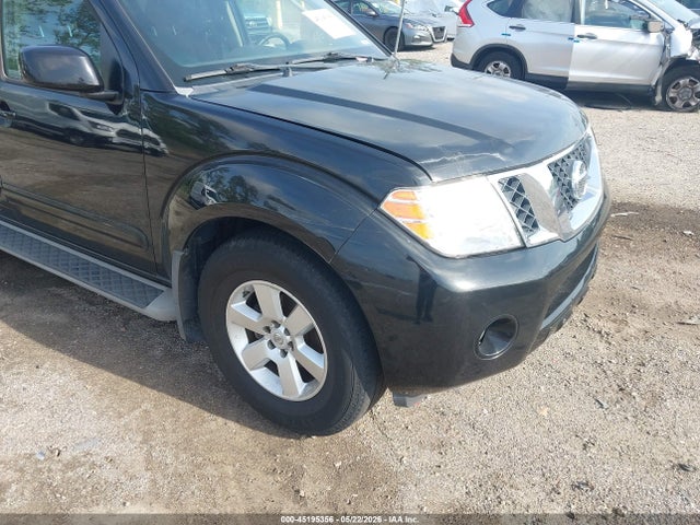 Nissan Pathfinder Sv
