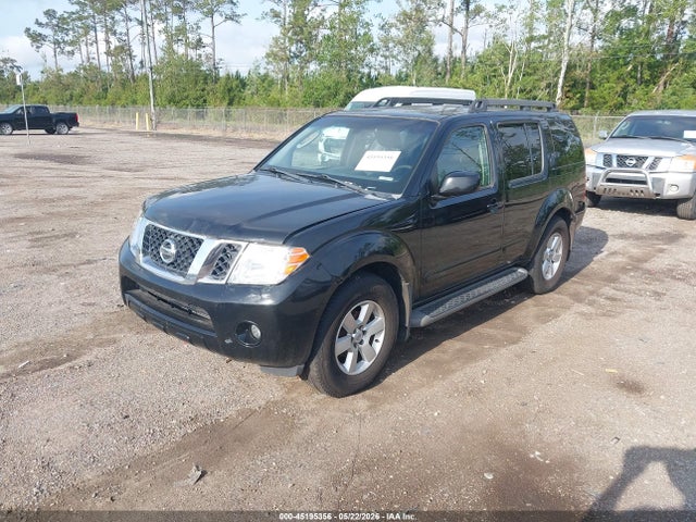 Nissan Pathfinder Sv