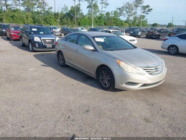 Salvage Hyundai SONATA Image