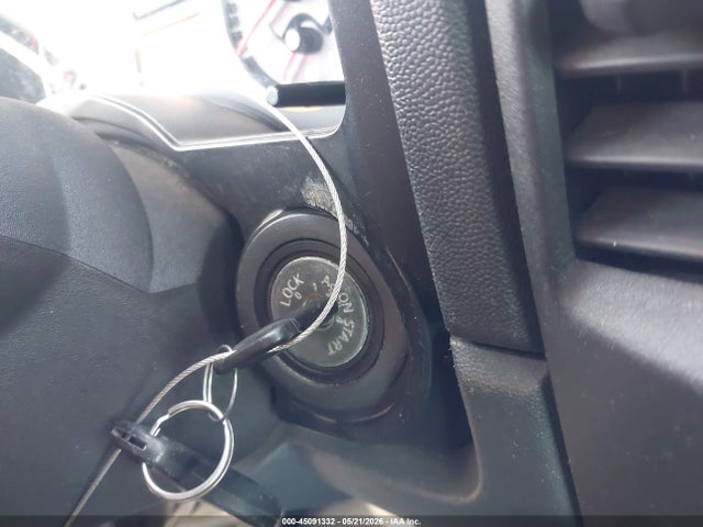 Nissan Titan Sv