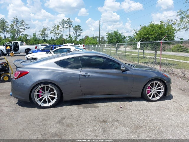 Hyundai Genesis 3.8 R-spec