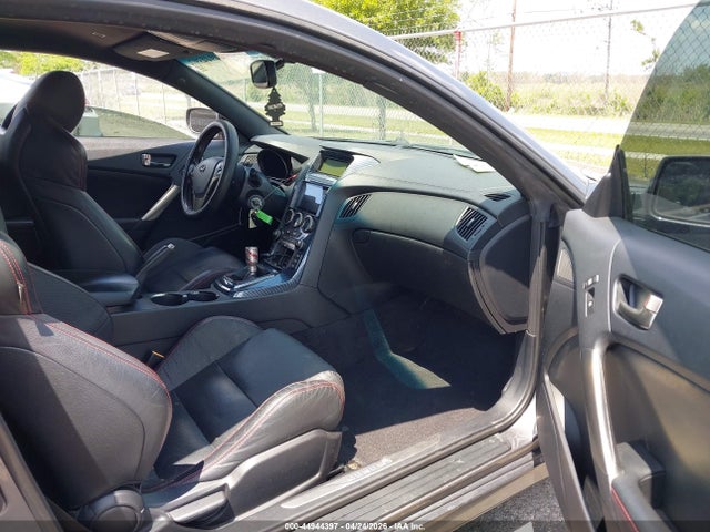 Hyundai Genesis 3.8 R-spec